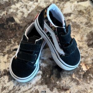 Vans Black and White Sneakers with Velcro Straps